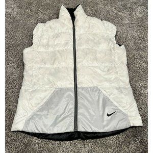 ladies Nike reversible nike golf puffy vest medium black and white